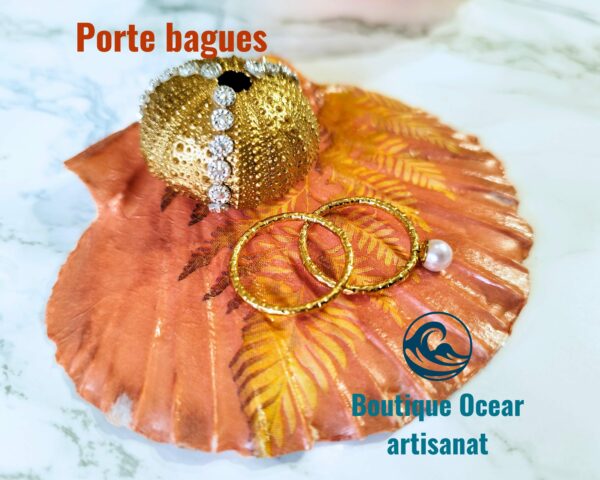 Décoration de table en couvercles de coquilles St Jacques véritables, décorée à la main pour une ambiance rivages pourpres & sous-bois